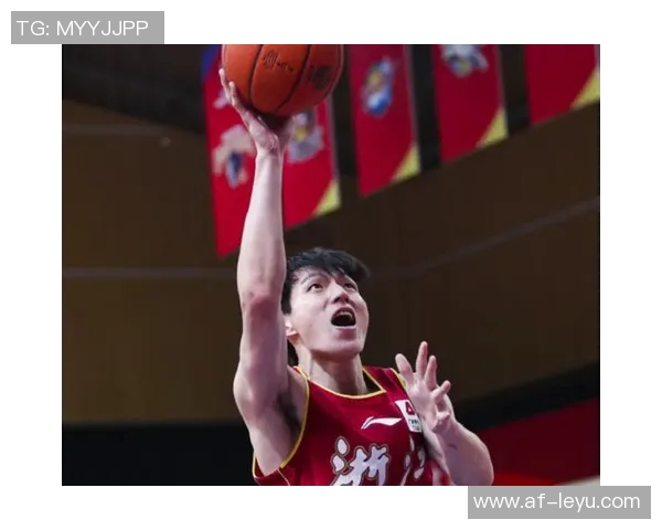 热身赛深圳新鹏城与深圳二零二八交锋技战术演练成比赛主要目的 热身赛深圳新鹏城与深圳二零二八交锋技战术演练成比赛主要目的