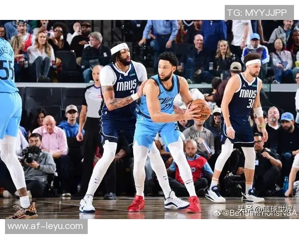 安芬尼西蒙斯谈球员身份对观看比赛的影响与感悟